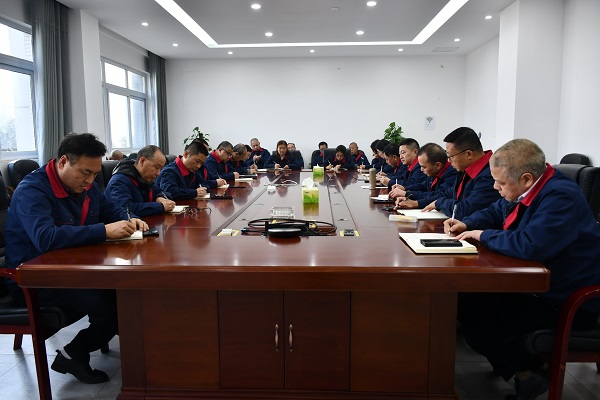 四川飛球新年會(huì)議，確定從“本土老牌”到“現(xiàn)代強(qiáng)企”的跨越發(fā)展戰(zhàn)略